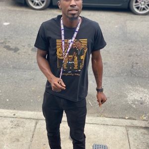 Meet your Posher, Tom